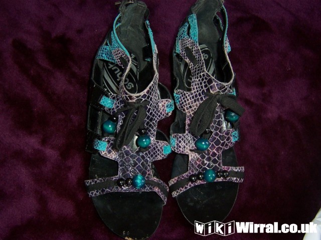 Attached picture sandals by schuh.jpg